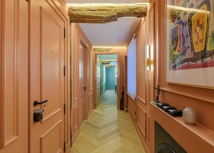 Homestay Ribera - - Old Town - A/c - From 1880