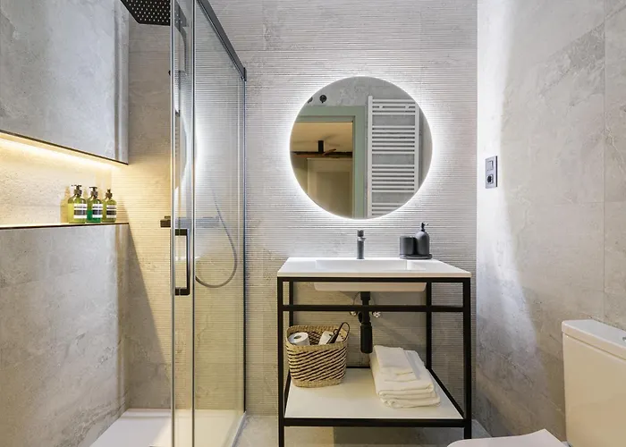 Homestay Ribera - - Old Town - A/c - From 1880 Bilbao